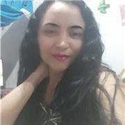 so formada em pedagogia gosto de trabalha nessa ária porque gosto da minha profissão a língua portuguesa ela e uma matéria um pouco complicada mas e muito bom pra a aprender ela tem interpretação de texto tem o autor do texto e uma matéria que chama muito